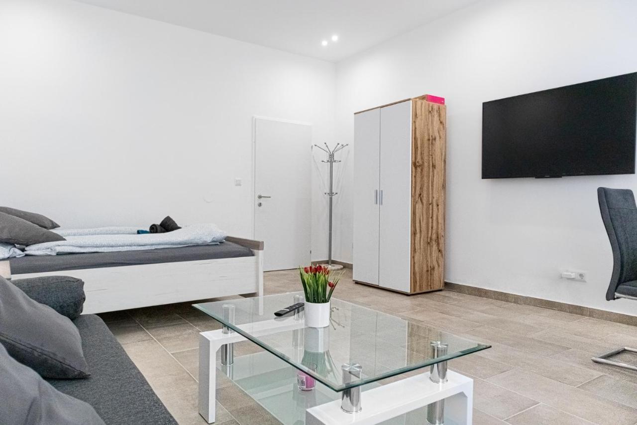9 Min From City Center - Beautiful Studio Near U1 Reumannplatz Виена Екстериор снимка
